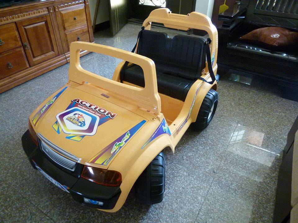 Electric Child Car 01.jpg