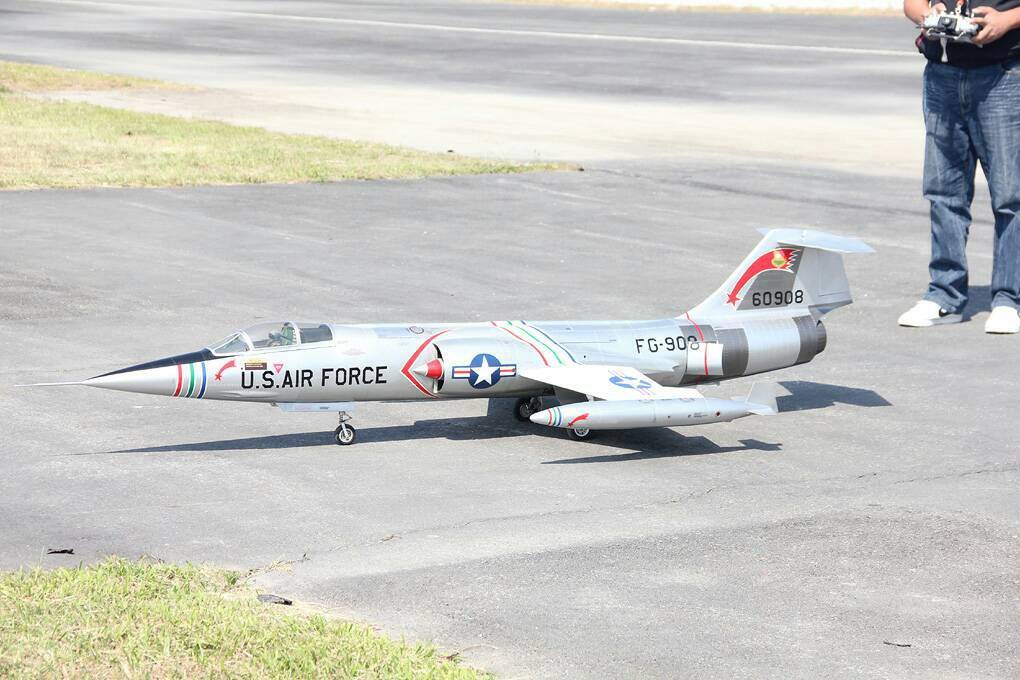 Tony F-104