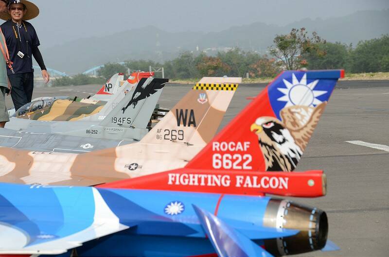 苗栗熱血日F-16首航 109-800.jpg