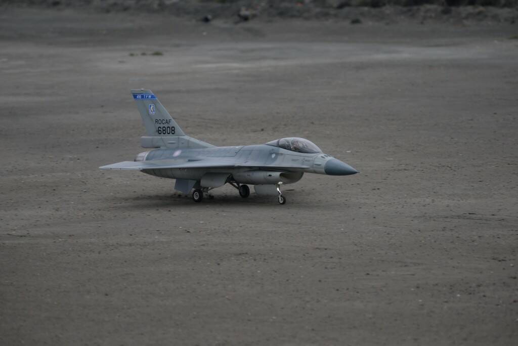 彰航主力機種F-16
