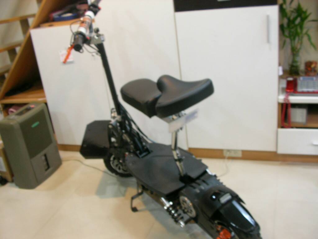 e-scooter (2).JPG