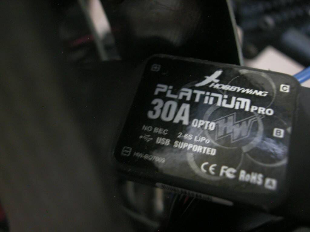 好盈Platinum pro 30A多軸專用電變.JPG