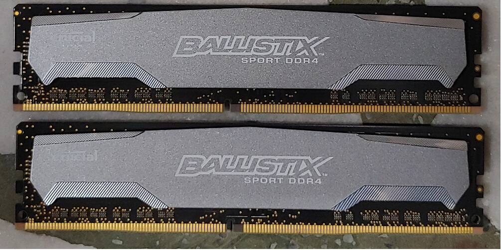 Micron Cricial BALLISTIX DDR4 16G.jpg