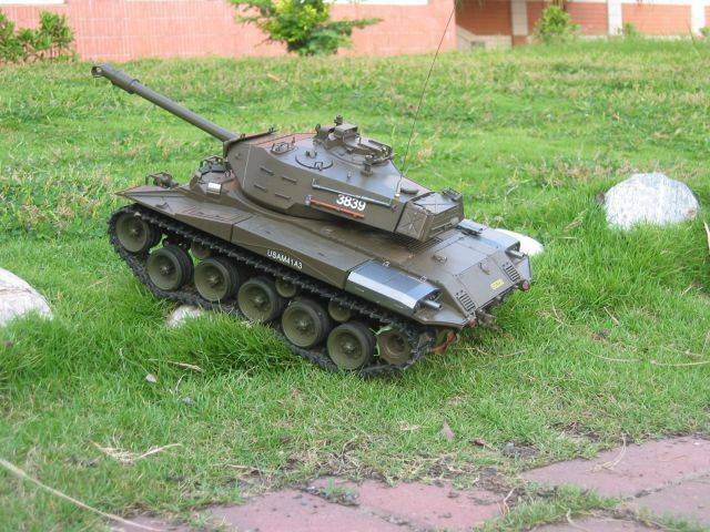 友軍戰車_1