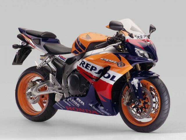 1000RR.jpg