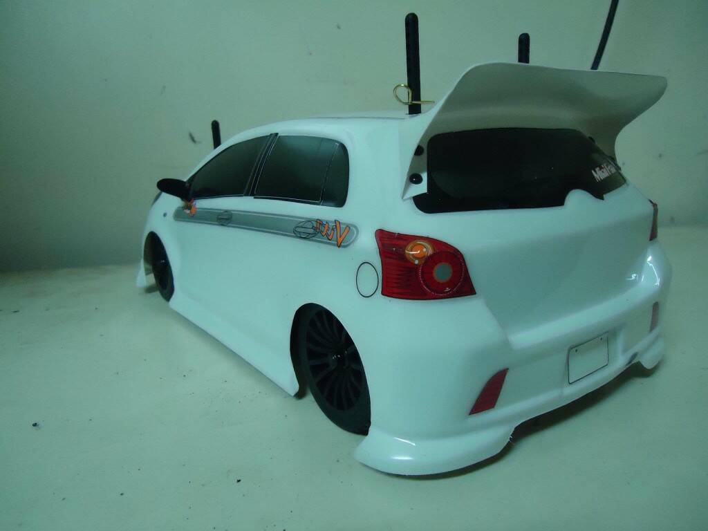 YARIS.jpg