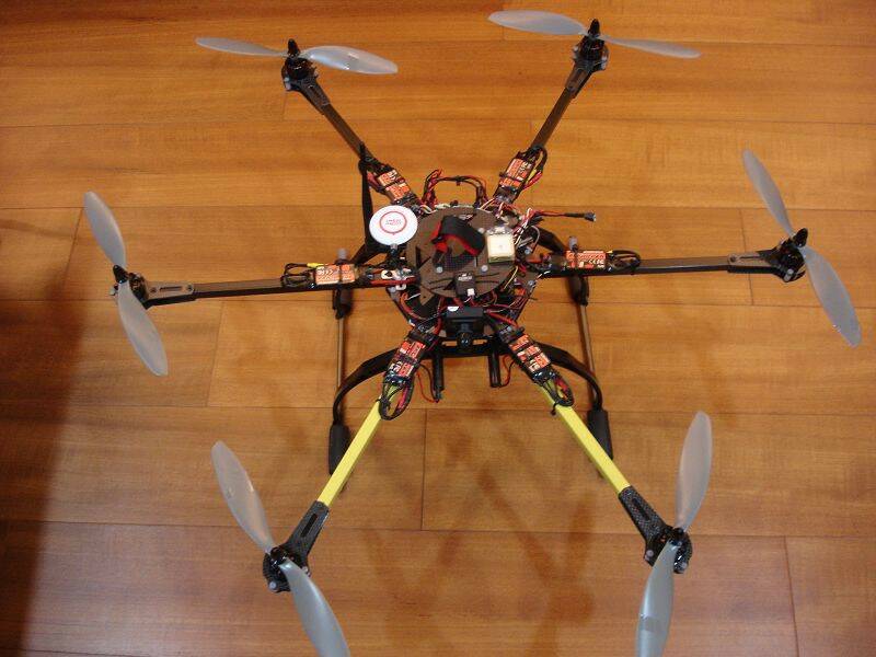 ATG 六軸 鋁方管 碳纖機架.JPG