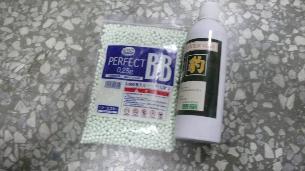 一次購買兩把槍的贈品