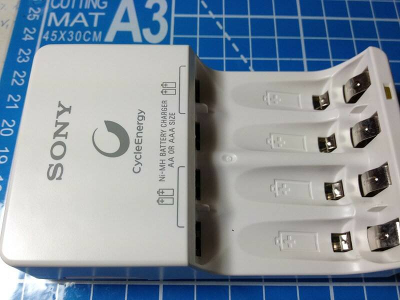 SONY鎳氫充電器