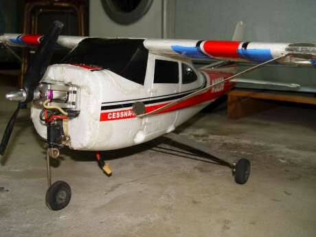 CESSNA 1.4m.jpg