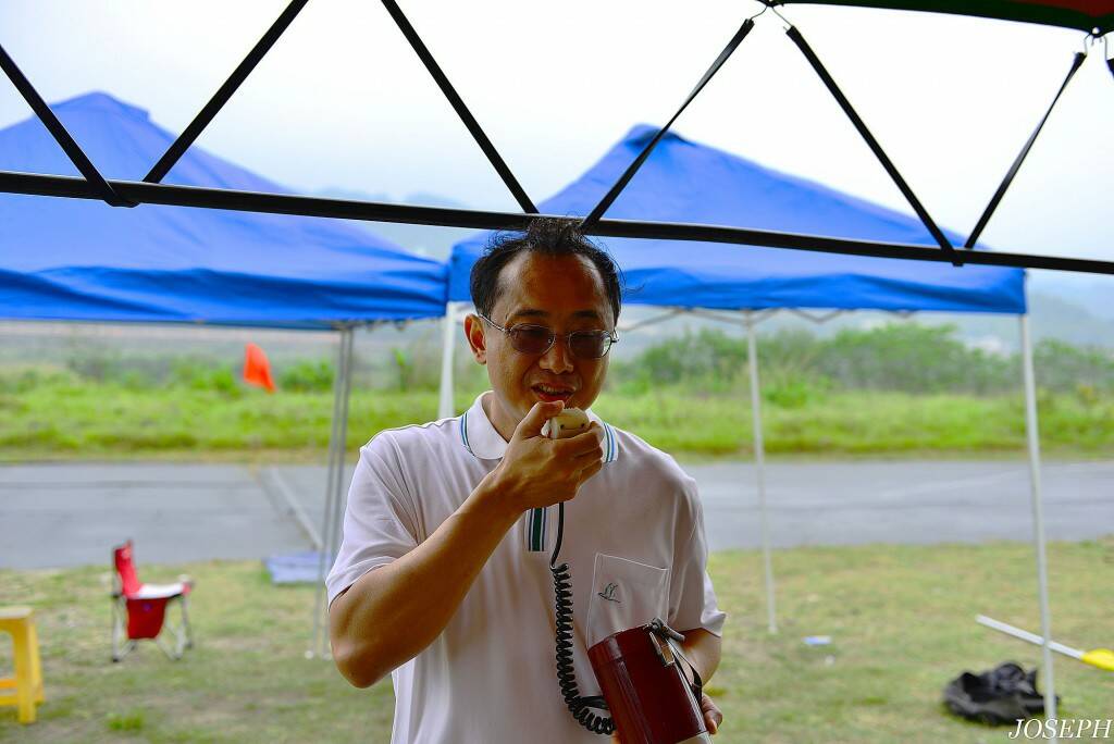 曾醫師熱心的為大家講解改進的地方