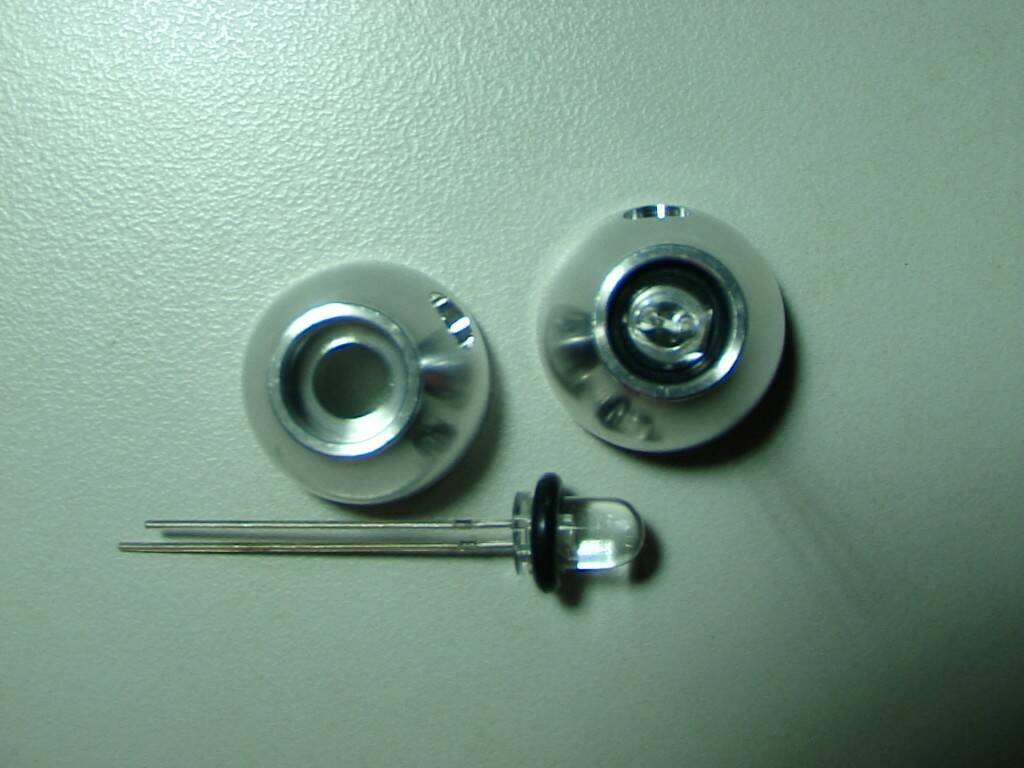R1 2LED Assembly 1.JPG