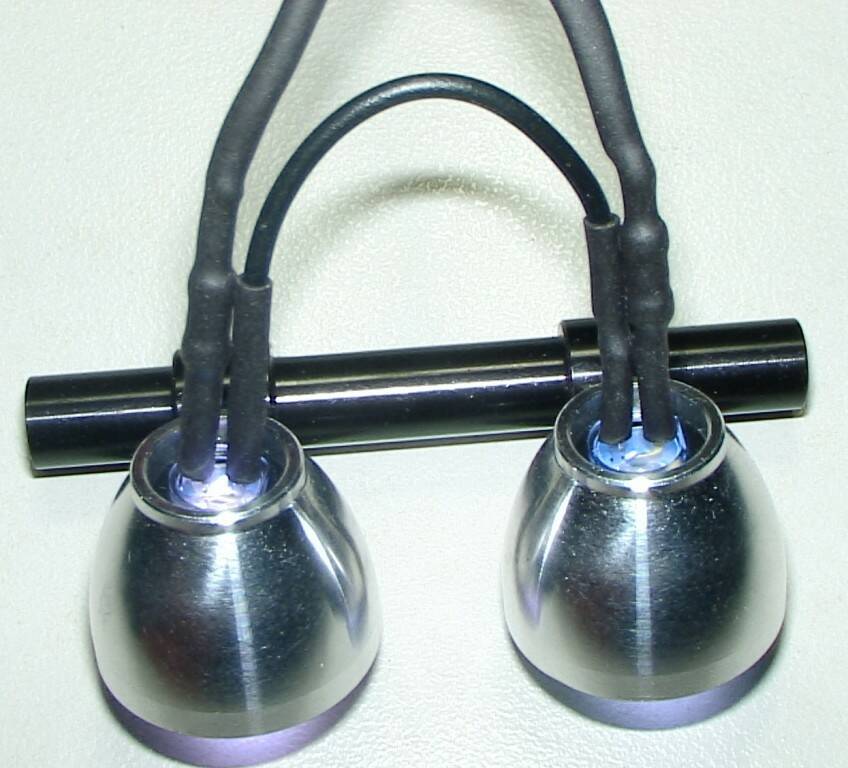 R1 2LED Assembly 14.JPG