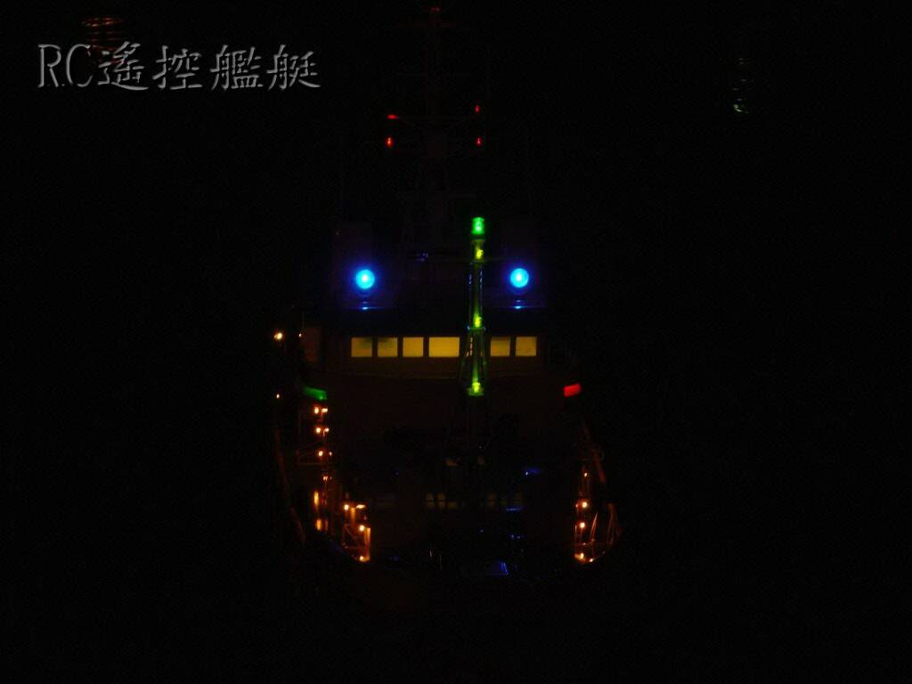 放大版自製的快樂獵人號
