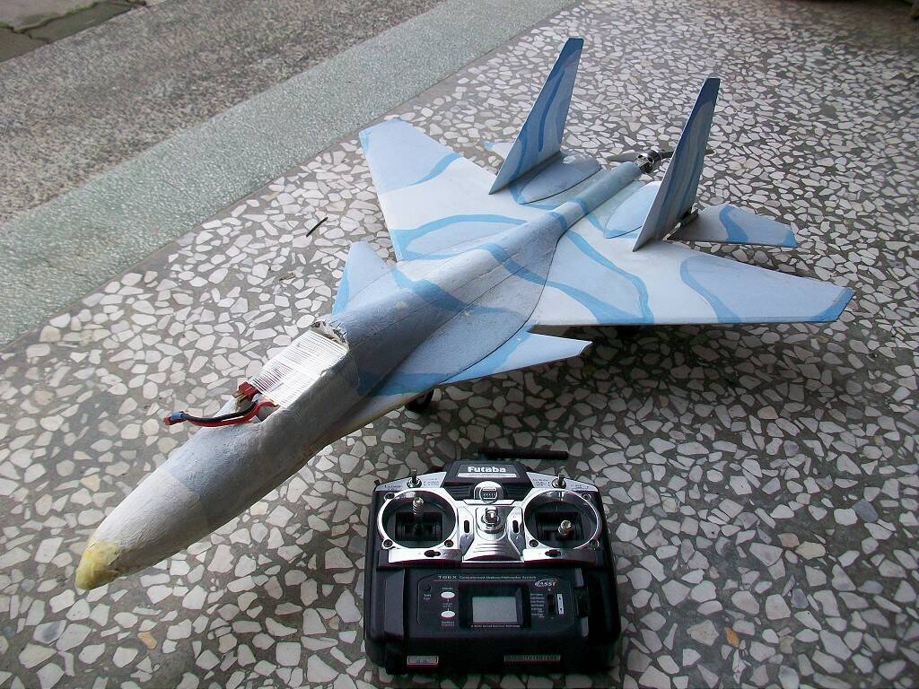 飛友送的SU-37