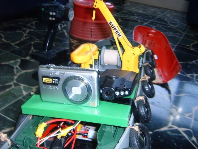 S3702700.JPG