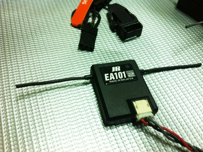 1.全新2.4G DSM2系統 RD-921+衛星+金鑰-九動接收機 NT:2600元(含運)