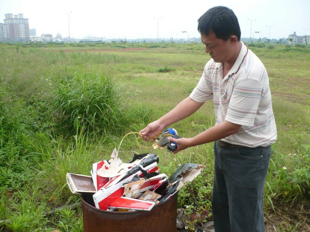 濆些汽油.....