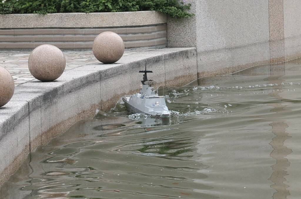又下去了