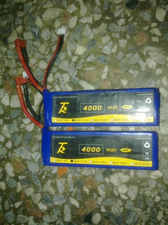 3S.4000MAH.40C.2顆1000.小壓差.