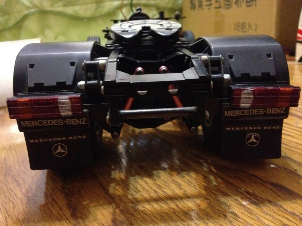 221451cs8kssjpnaakkna7.jpg