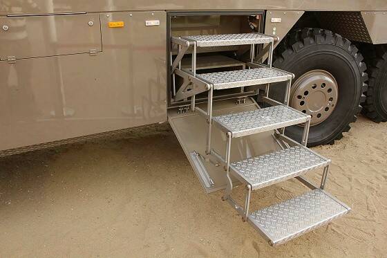 MXXL24AH-MAN8x8_ad015-560.jpg