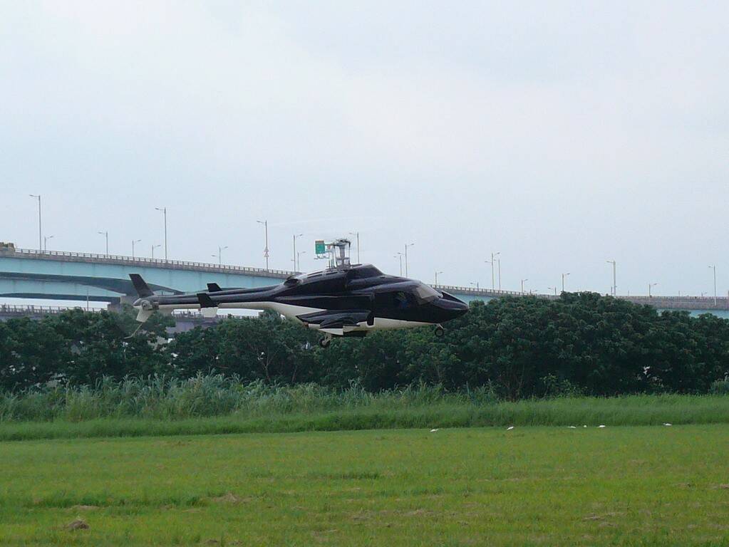 02.jpg