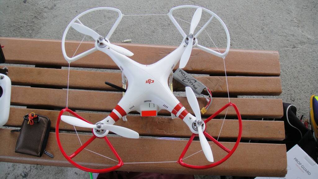 2013-6-8 直昇機 DJI -PHANTOM Go Pro Hero 3四軸保護架空拍-公羽 (1).JPG