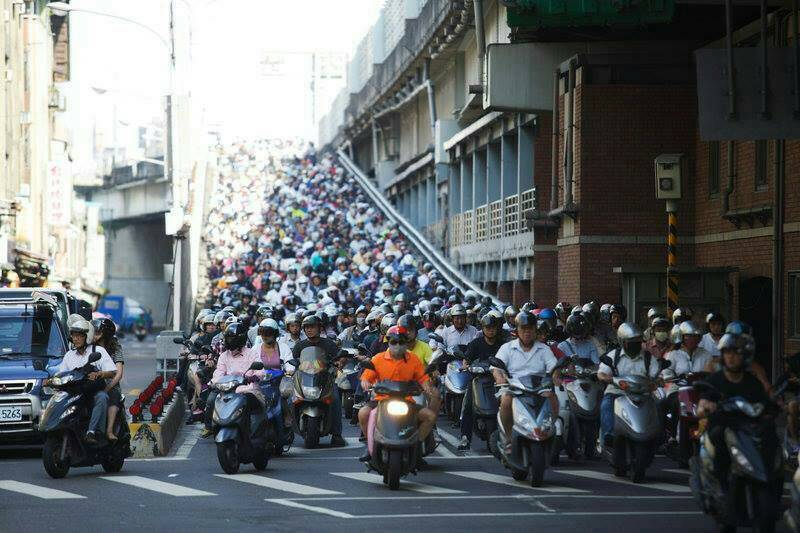 來參加北部的車聚.jpg