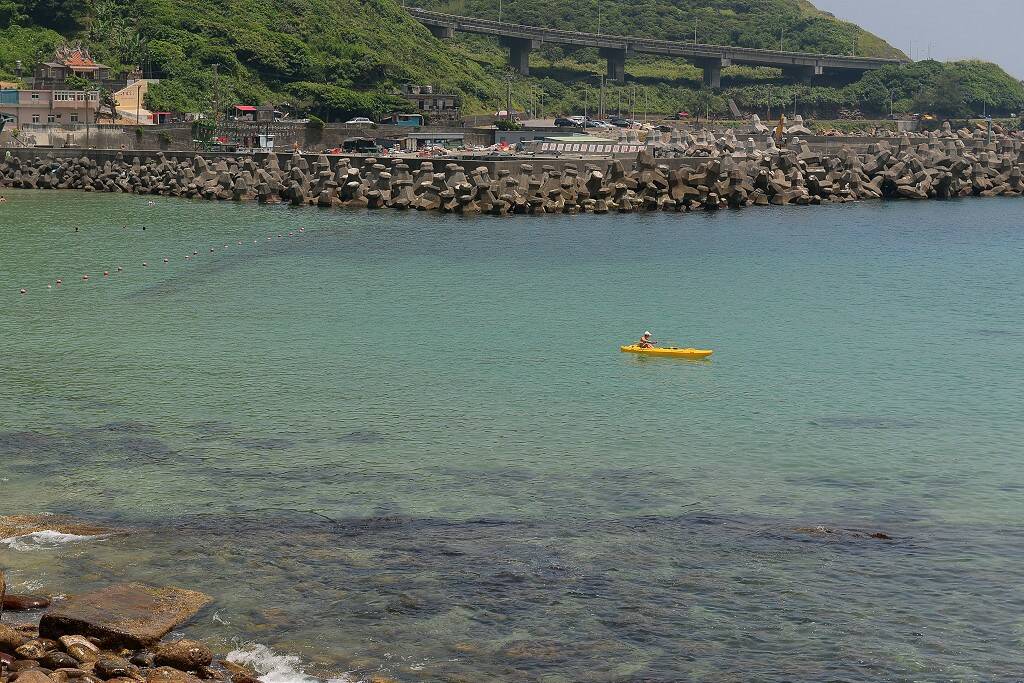 黃色海釣船