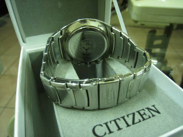 200023q0q6499ccnrc5j09.jpg
