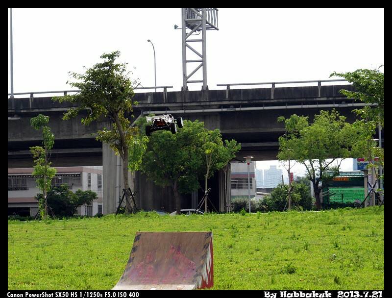 mo00062.JPG