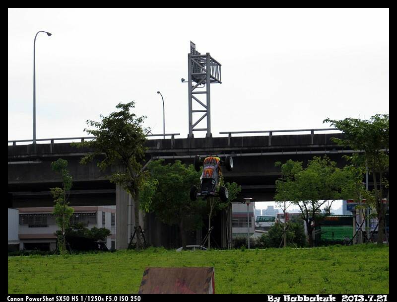mo00080.JPG