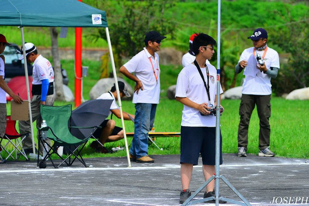 洪小弟國際組冠軍