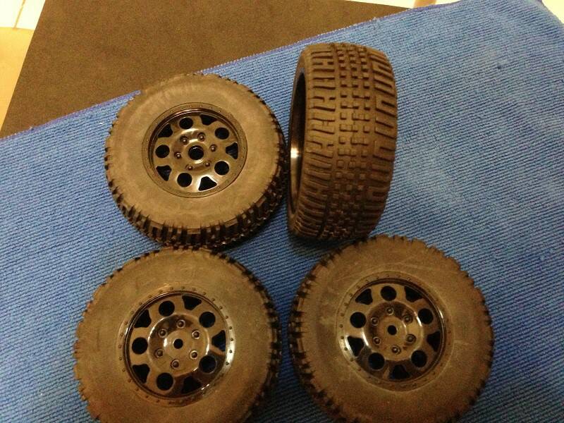 SC10 2WD1.jpg