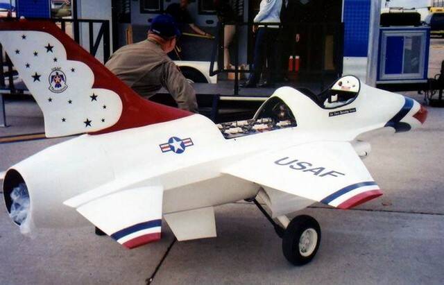 F-161.jpg