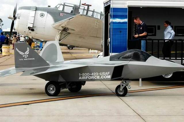 F-22.jpg