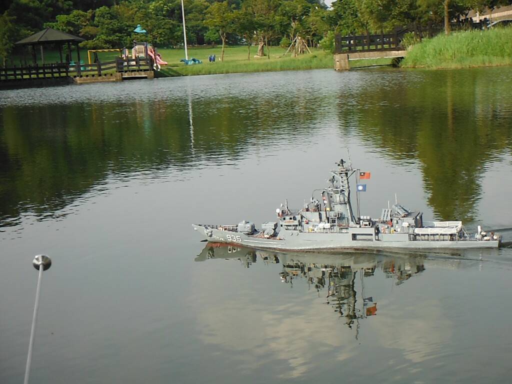 S0022273.JPG