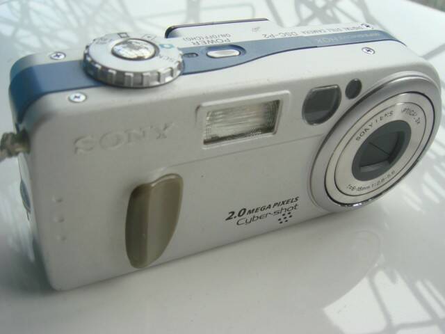 SONY-P2