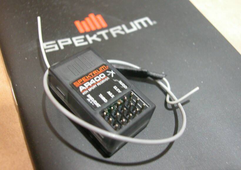 Spaktrum DSMX AR400接收機-a.jpg