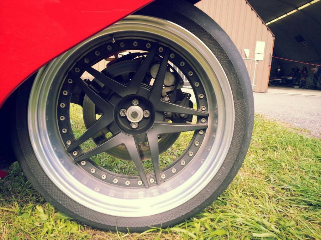 主輪煞車機構.