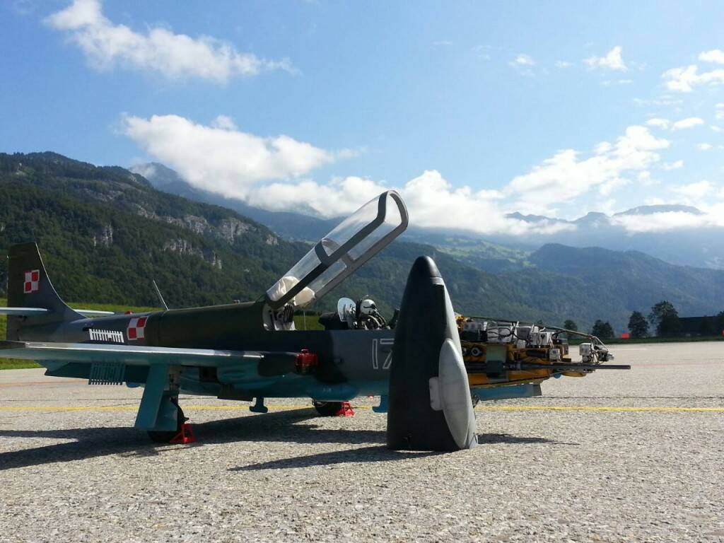 553.jpg