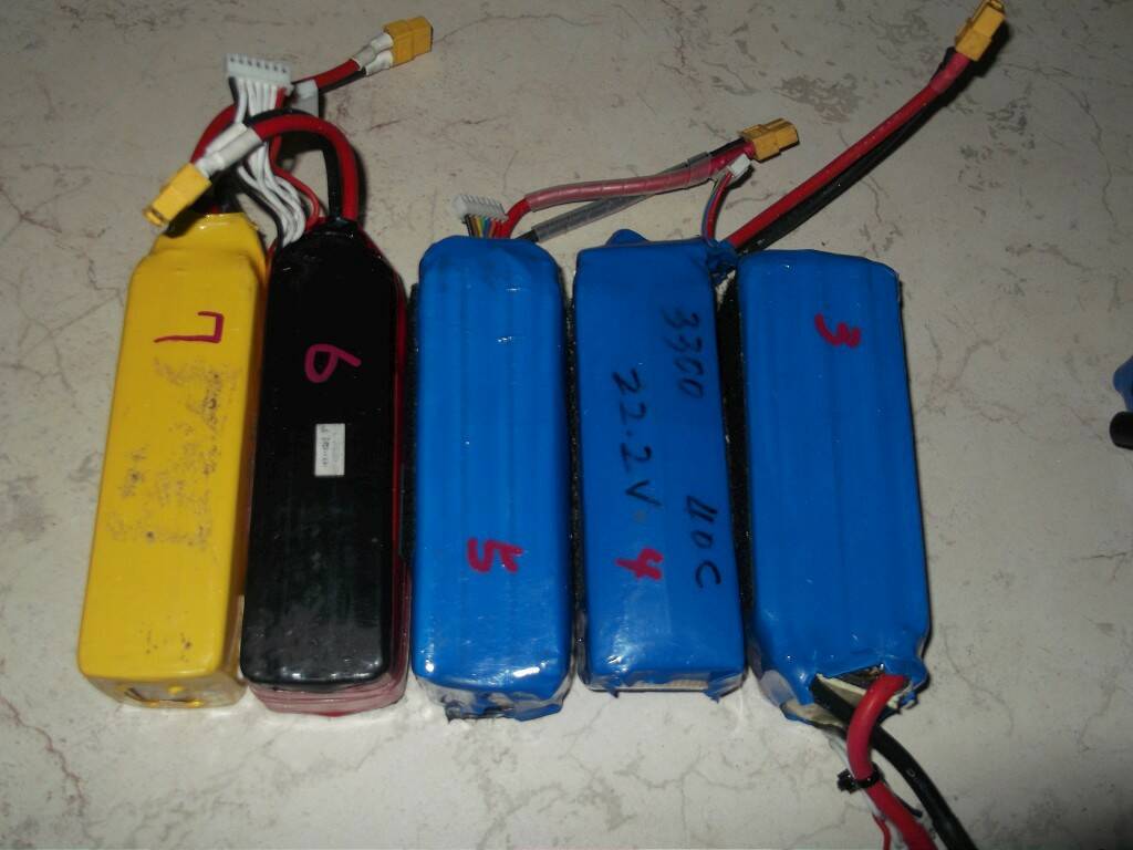 22.2v 3300mah 電池 5顆