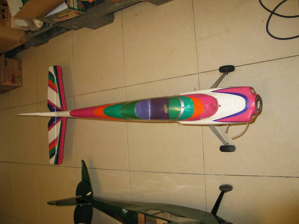 kyosho f3a 機身.jpg