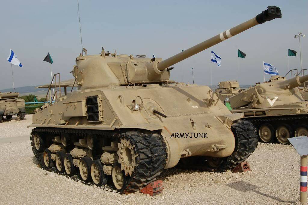 004UNKSherman.jpg