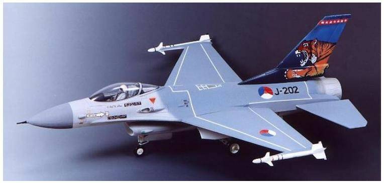 F-16.JPG