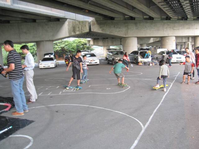 蛇板競技組