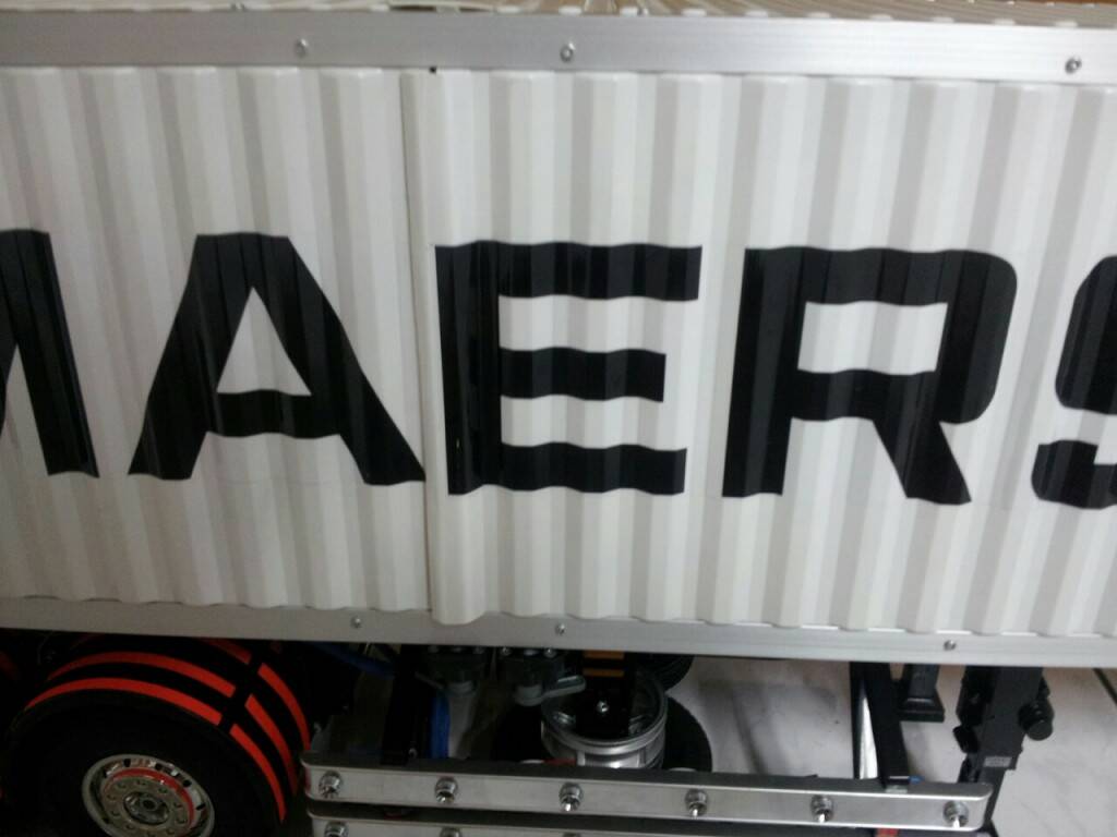 2013-11-02-19-52-00_photo.jpg