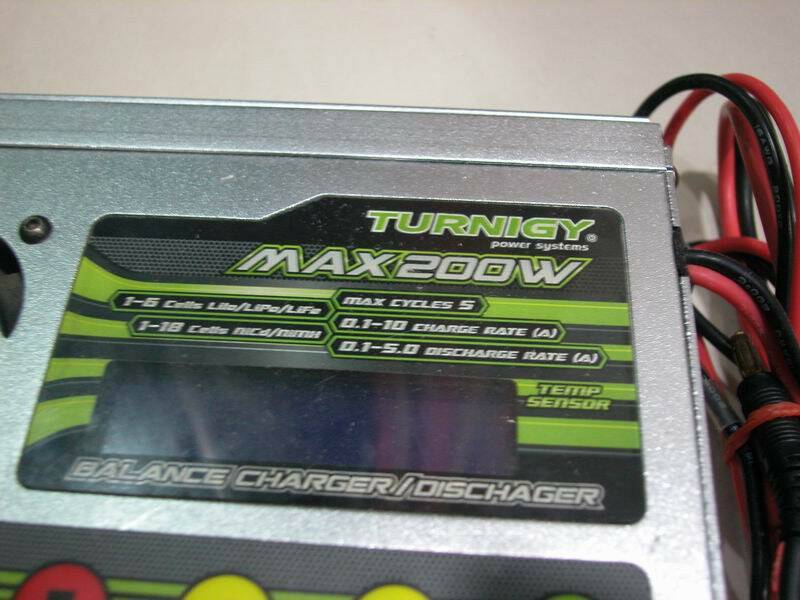 TURNIGY 200W充電器 -2.jpg