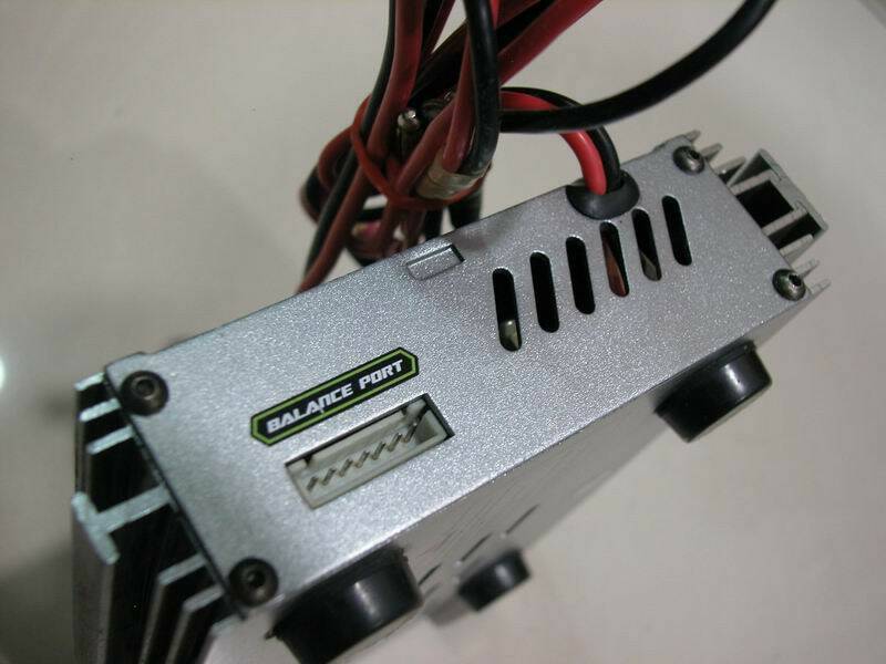 TURNIGY 200W充電器 -4.jpg